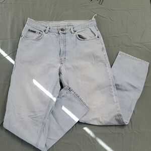 Calvin Klein Jeans "Easy Fit, Stone W/ Enzyme". A2.